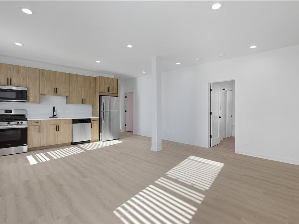 1st image of 6979 N Bell Ave #3