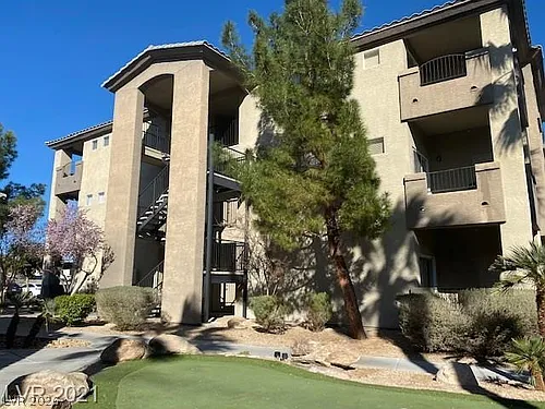 4400 S Jones Blvd Photo 1