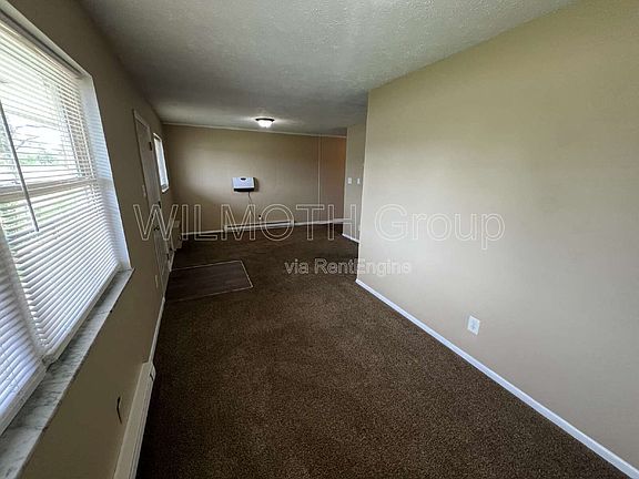 2nd image of 3001 N Campbell Ave APT 4