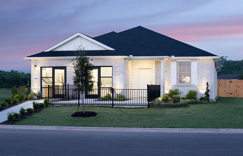 Model Exterior