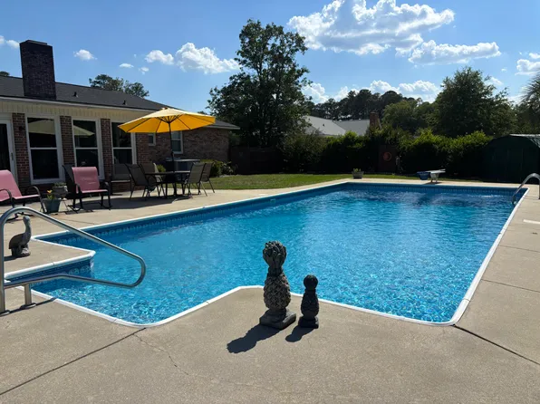 876 Gordonia Dr, Sumter, SC 29150