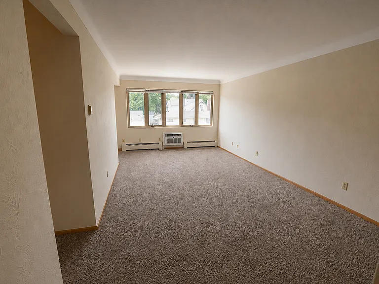 View Street Apartments — Photo 11