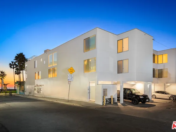 11 Brooks Ave APT C, Venice, CA 90291