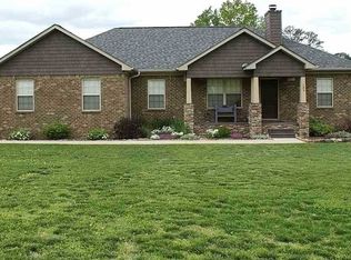 189 Concord Highland Dr, Bessemer, AL 35023