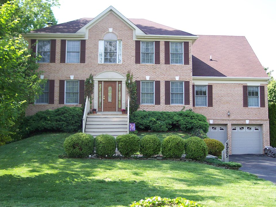 1st image of 3205 Aquia Dr