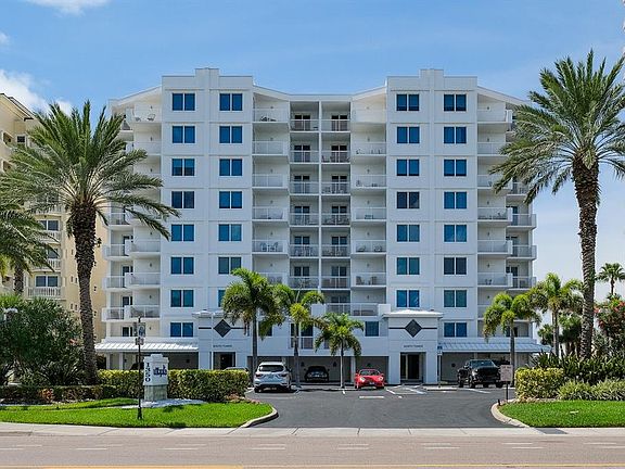4th image of 1350 Gulf Blvd APT 302