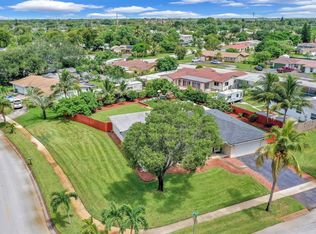 6755 SW 4th St, Margate, FL 33068