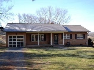 1522 Loafers Rest Rd, Austinville, VA 24312