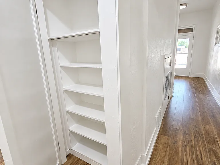 13224 S Redwood Rd — Photo 11