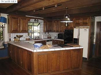 4th image of 13900 Lake Wildwood Dr