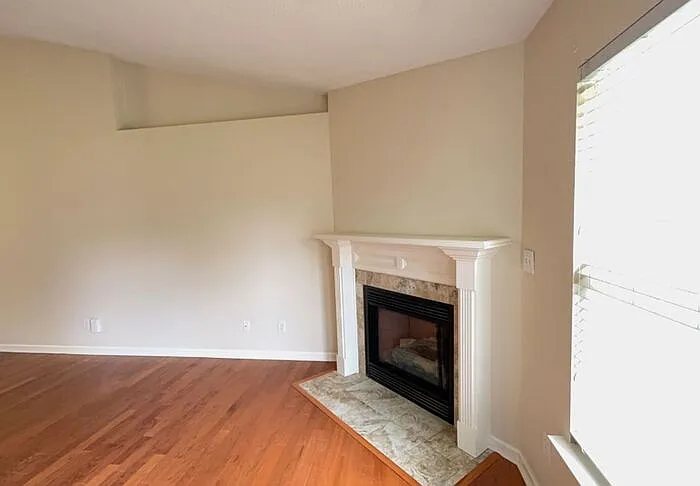 7010 Thornwood Ln SE — Photo 12