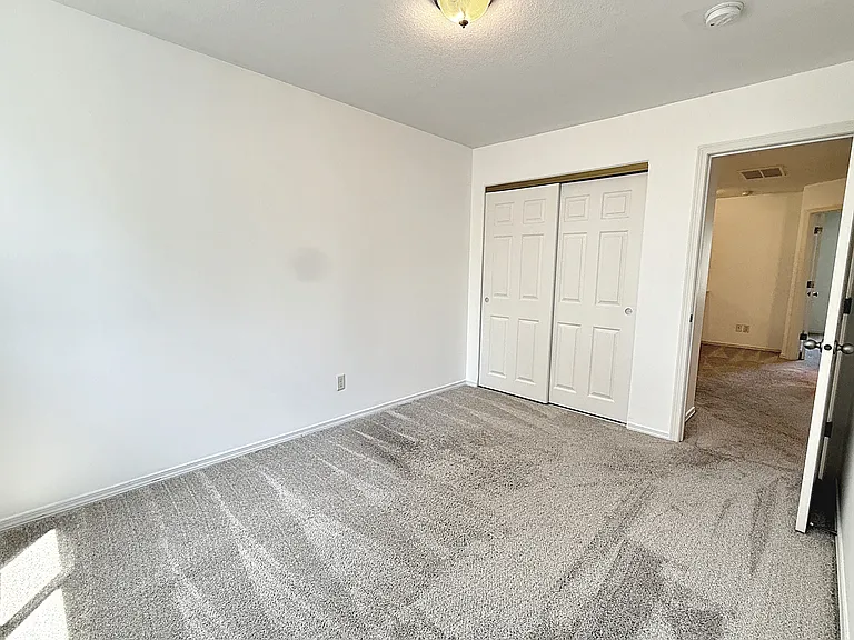 8807 N Tyndall Ave — Photo 12