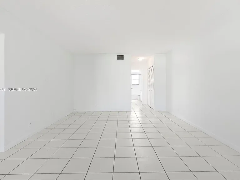 500 NE 2nd St #223 — Photo 1