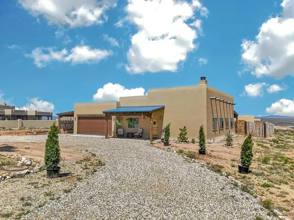 6 Calle Sabroso, Ranchos de Taos, NM 87557