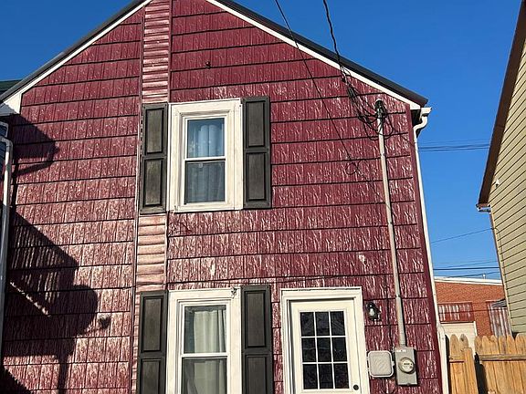 4th image of 328 S Brown St