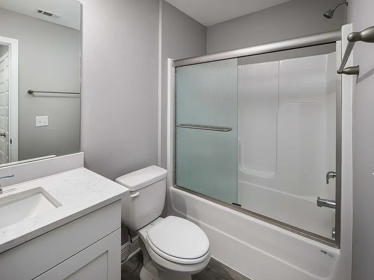 319 Carmel Dr #15 — Photo 25