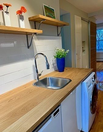 2nd image of 37 Garden St APT 7