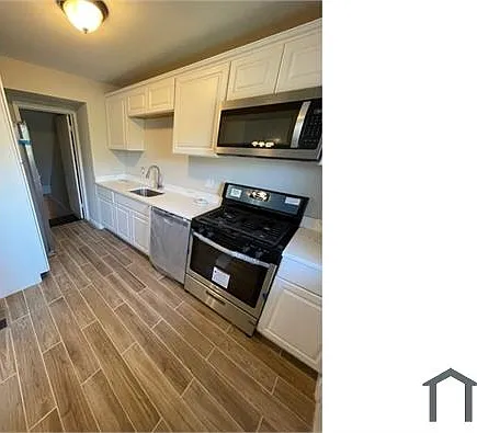8206 Stewarton Ct — Photo 6