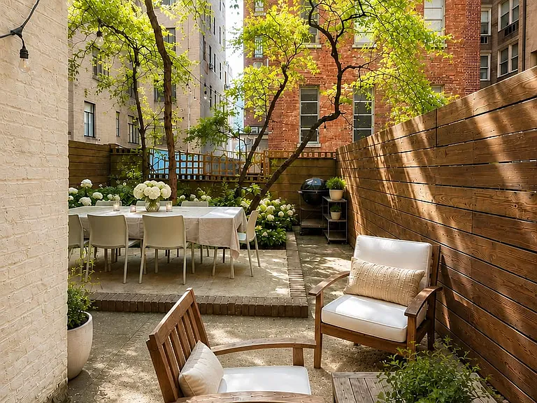 14 W 82nd St #GARDEN — Photo 3