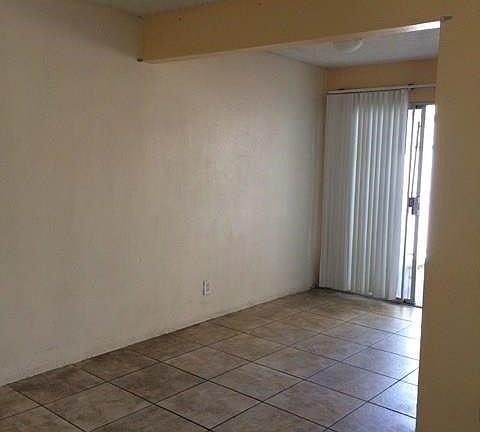 3rd image of 5038 Mountain Vista St