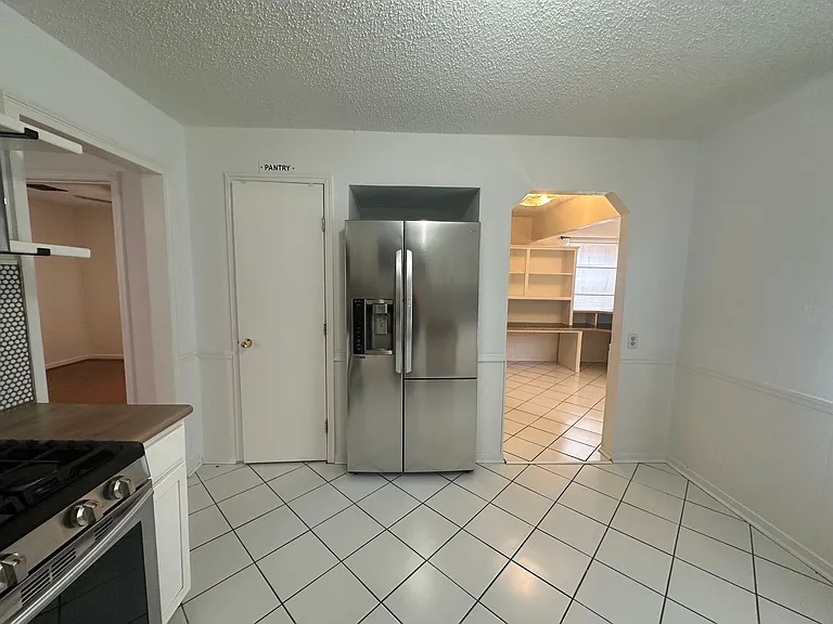 4713 SE 23rd St — Photo 11