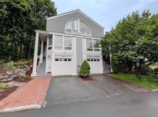 102 Pratt St, Providence, RI 02906