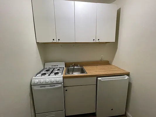 Rented by Compass | media 5