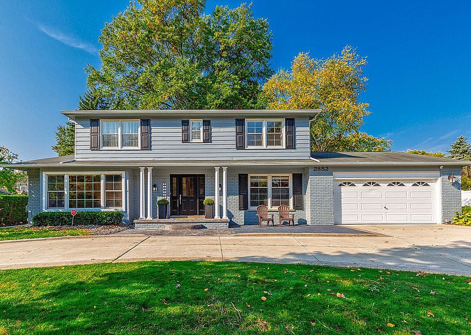1st image of 2852 Courville Dr