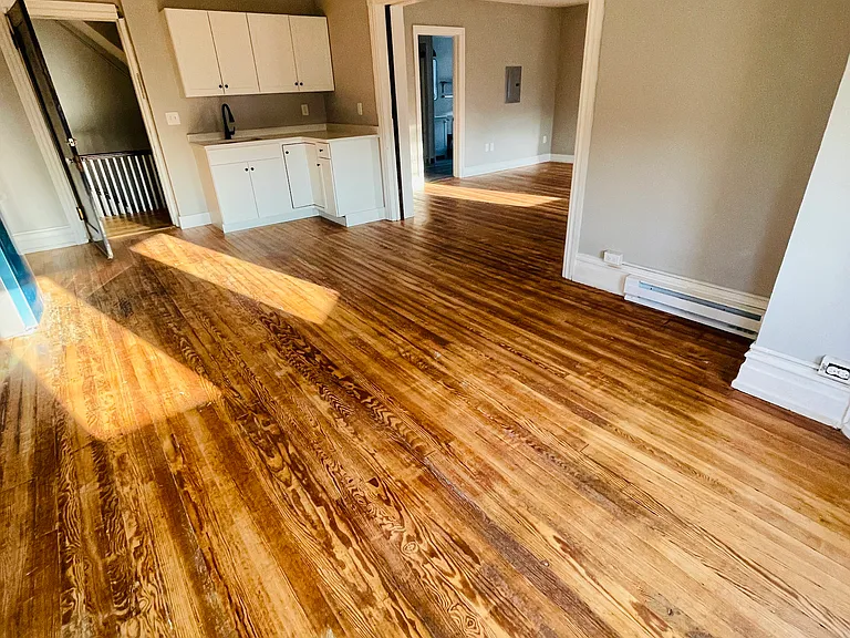 110 E Main St #2A — Photo 10