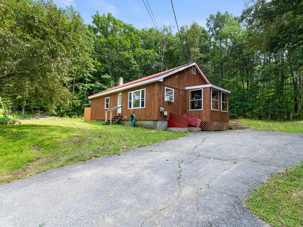 85 Bradford Road, Sunapee, NH 03782