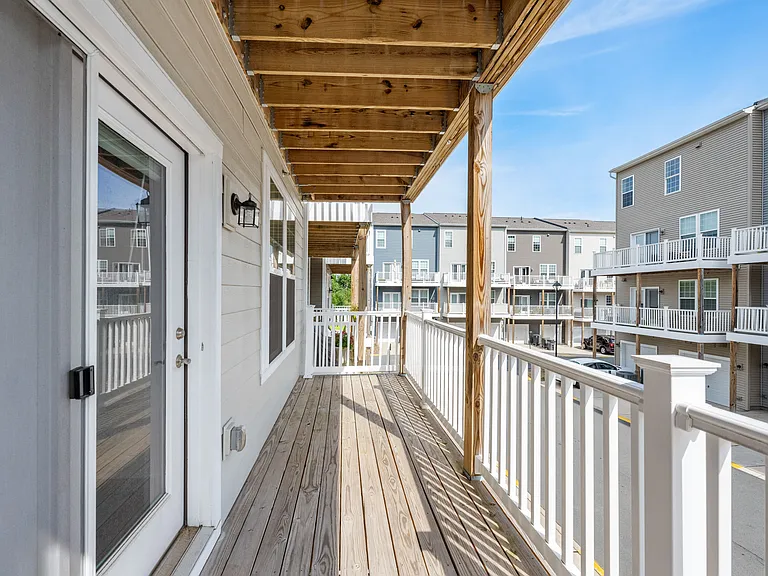 13941 Gary Fisher Trl — Photo 49