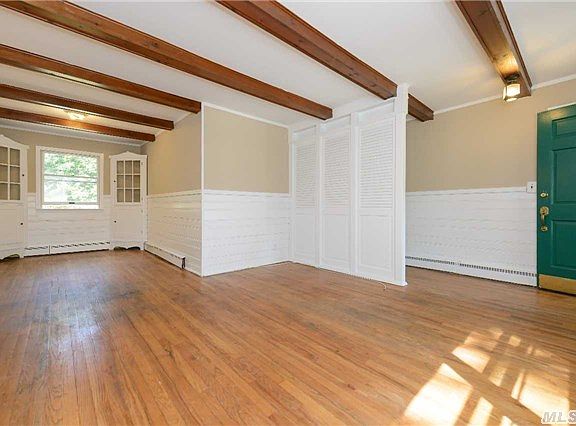 5th image of 12 Cherrywood Ln