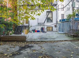 30 Claver Pl APT 1B, Brooklyn, NY 11238