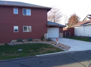 245 11th St, Washougal, WA 98671