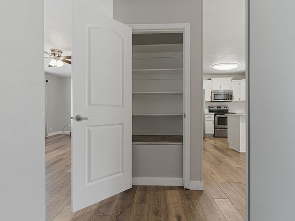 5th image of 888 E Dupler Rd