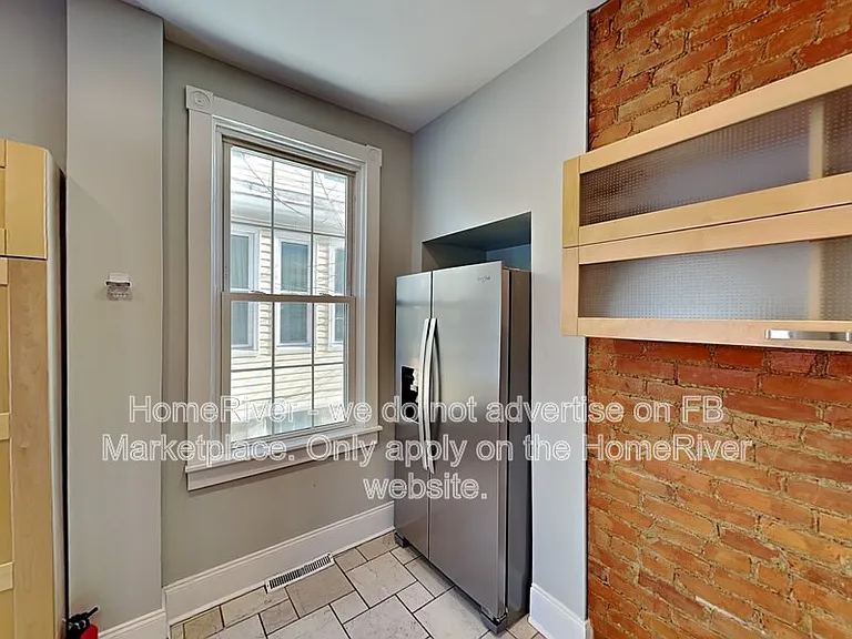5447 Potter St — Photo 6