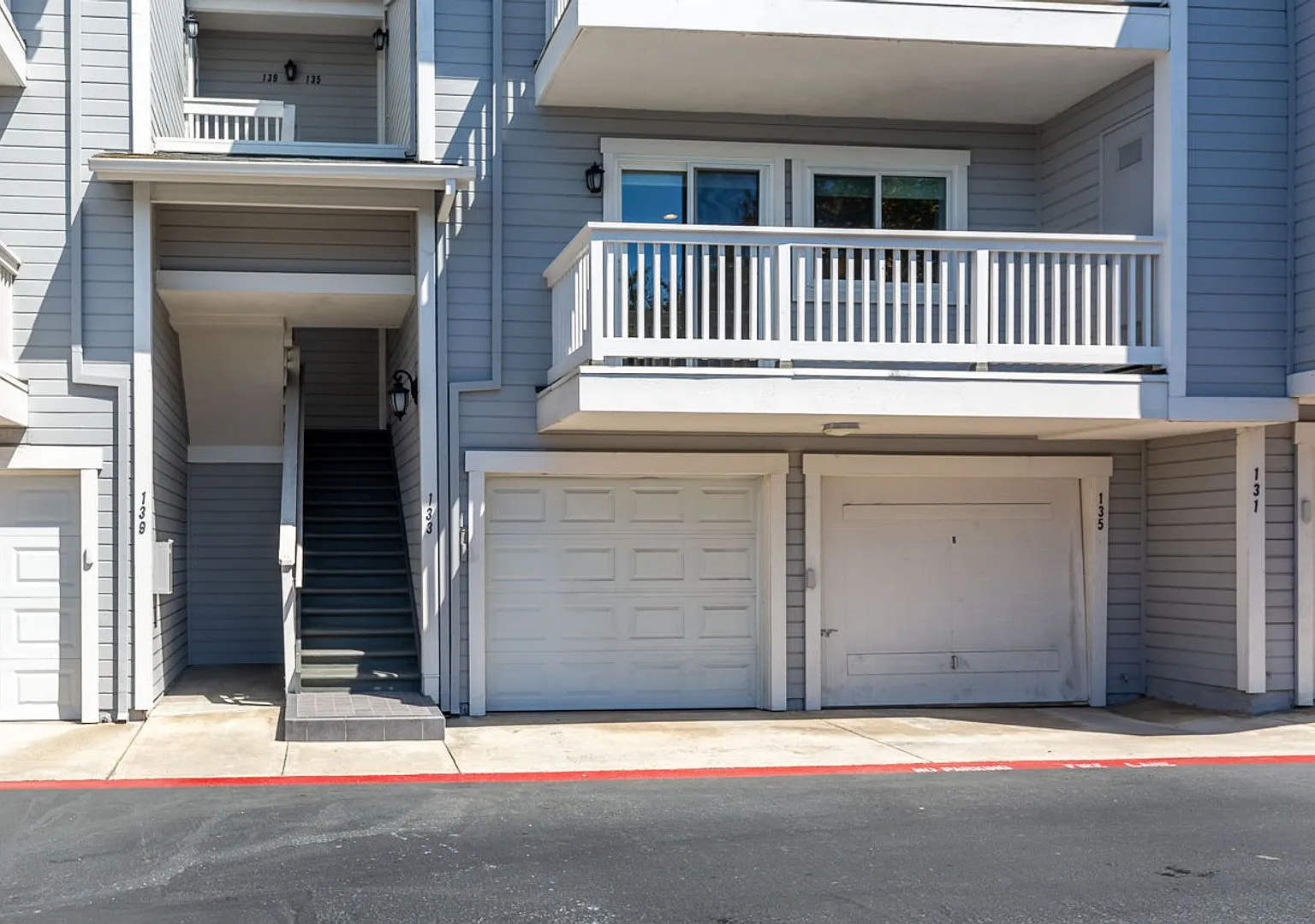 2 Bed, 2 Bath Condo in Encinitas — Photo 3