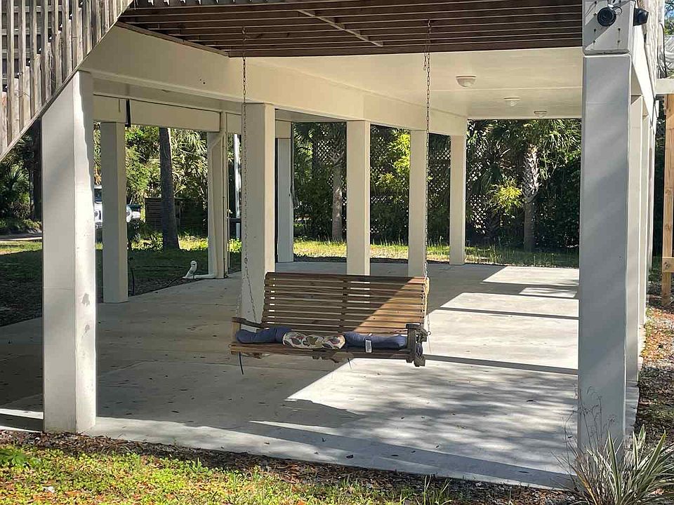 70 Driftwood Dr, Ochlockonee Bay, FL 32346 Zillow