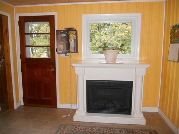 5th image of 246 River Dr