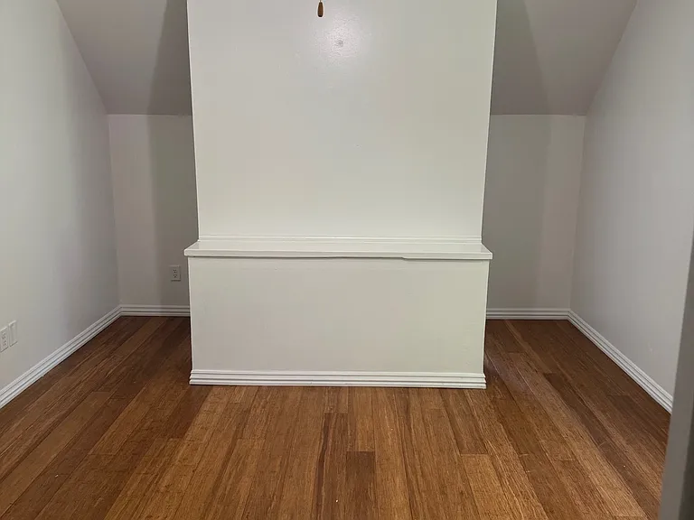 56 Overton Dr — Photo 12