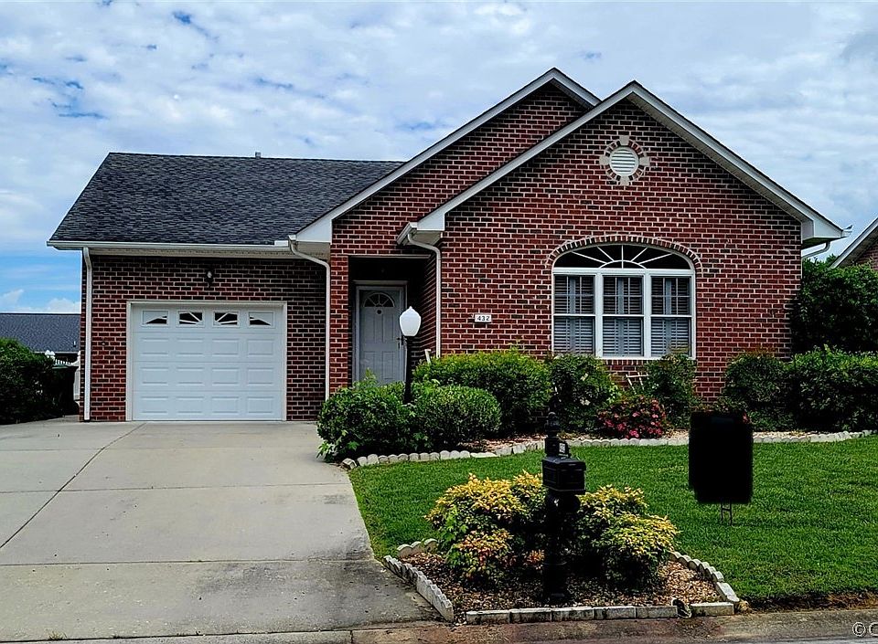 1st image of 432 Cobblestone Dr