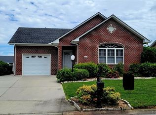 432 Cobblestone Dr, Hopewell, VA 23860