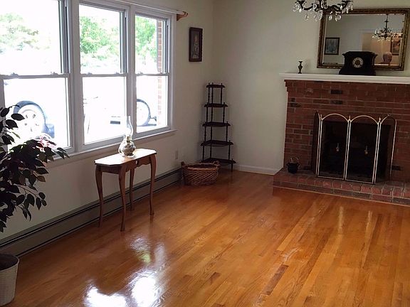 5th image of 1173 Rainbow Forest Dr