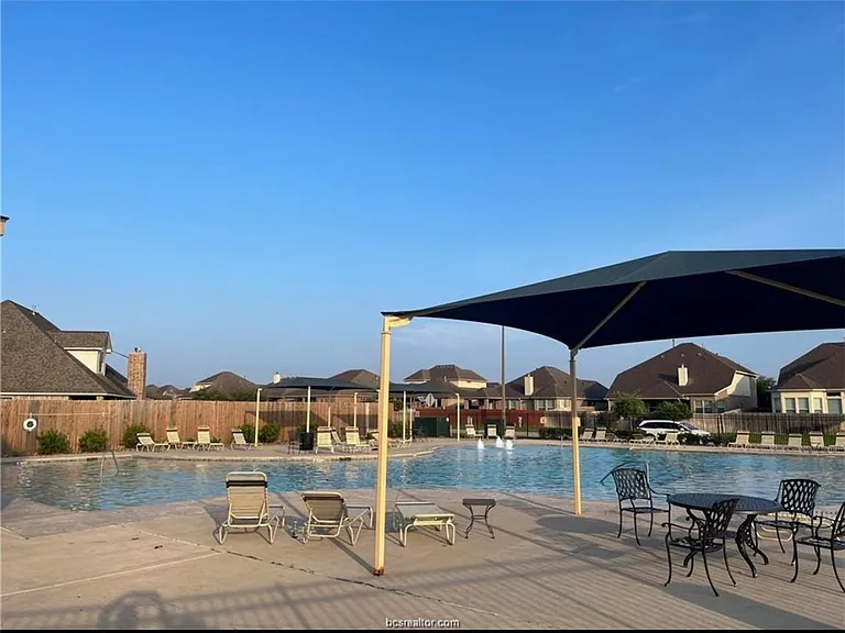 2607 Hailes Ct — Photo 19