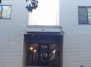 941 17th Ave SE APT 9, Minneapolis, MN 55414