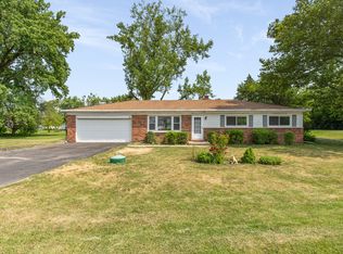 1730 Dun Lo Dr, Arlington Heights, IL 60004