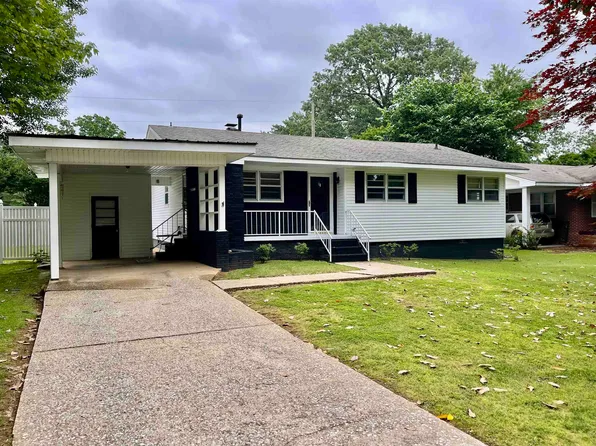 1632 Edgemont Dr, Florence, AL 35630