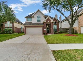 7006 Crystal Dowels Dr, Pasadena, TX 77505