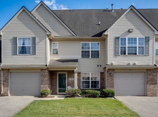 285 Brookfield Dr, Westland, MI 48185
