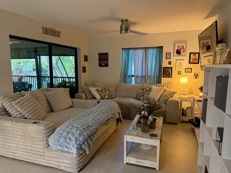 3939 Cocoplum Cir — Photo 3